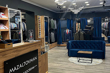 Фото магазина мужских костюмов в Екатеринбурге