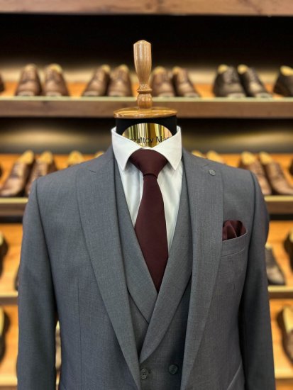 Костюм MAZALTOVMAN 3-ка премиум Серый фактурный