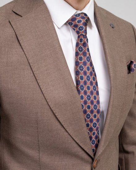 Молодежный костюм 2-ка Mazaltovman коричневый из фактурной ткани