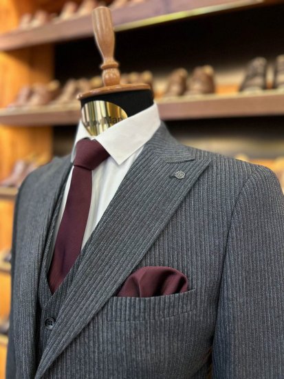 Костюм ЕРН 3-ка Серый в полоску