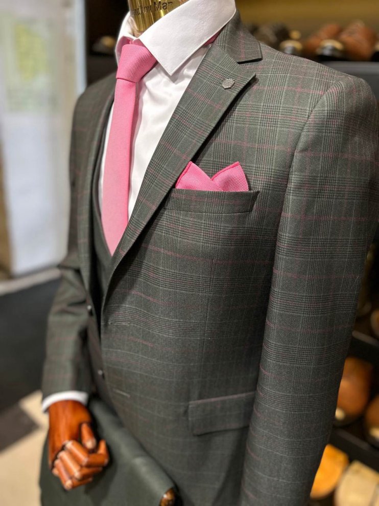 Костюм MAZALTOVMAN 3-ка Зеленый в клетку